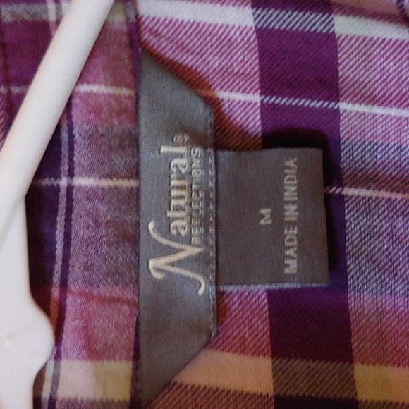Long Sleeve Jr's top M NWOT - Picture 2 of 4